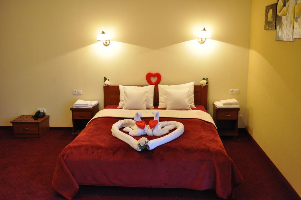 Hotel Na Bloniach Bielsko-Biała Ngoại thất bức ảnh